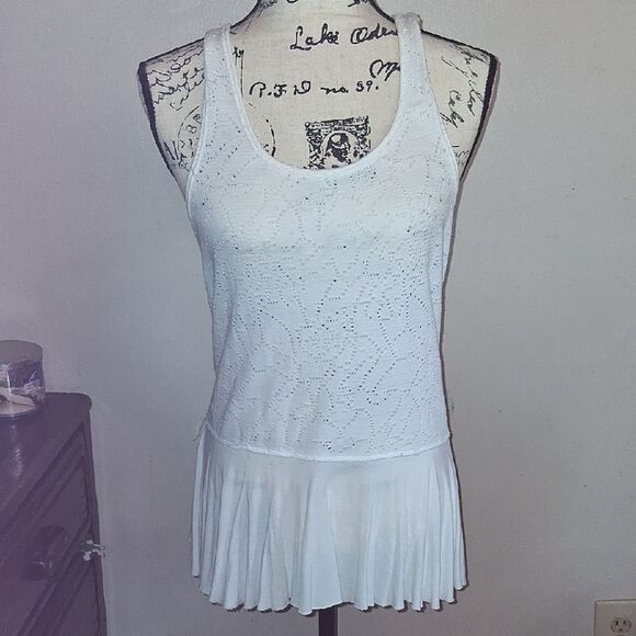 FREE PEOPLE  White Sleeveless Cut Out Peplum Top XS - Picture 1 of 7